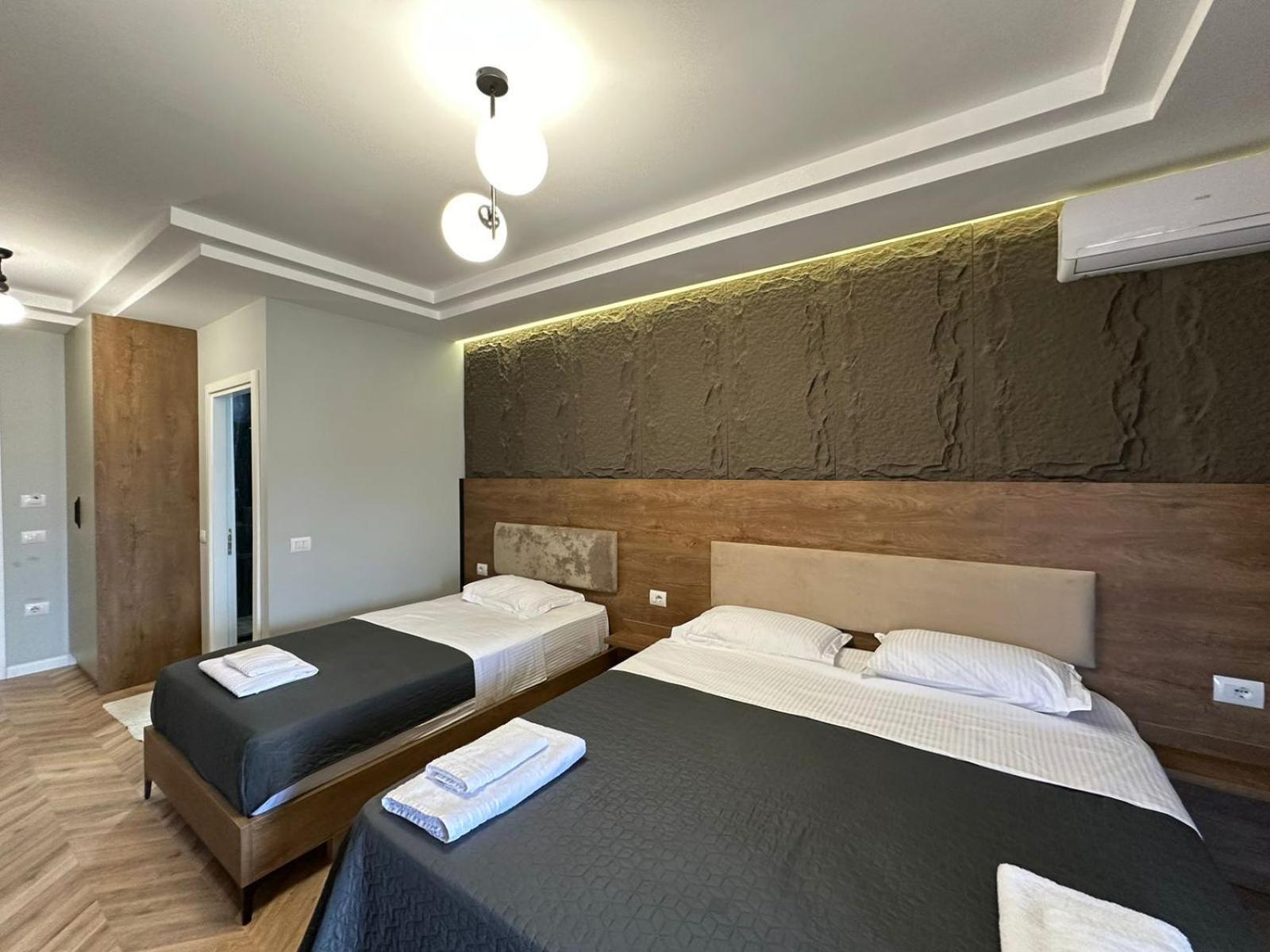 Your Apart Hotel Tirana Exterior photo
