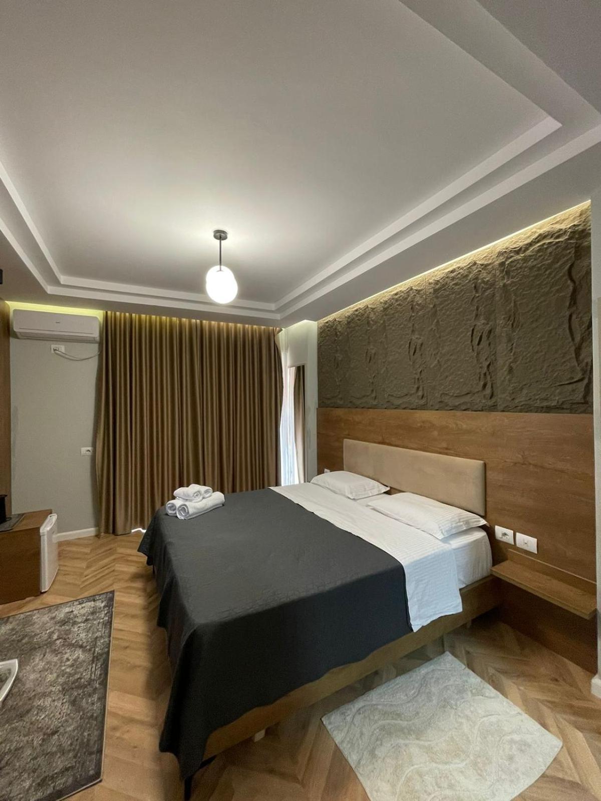 Your Apart Hotel Tirana Exterior photo