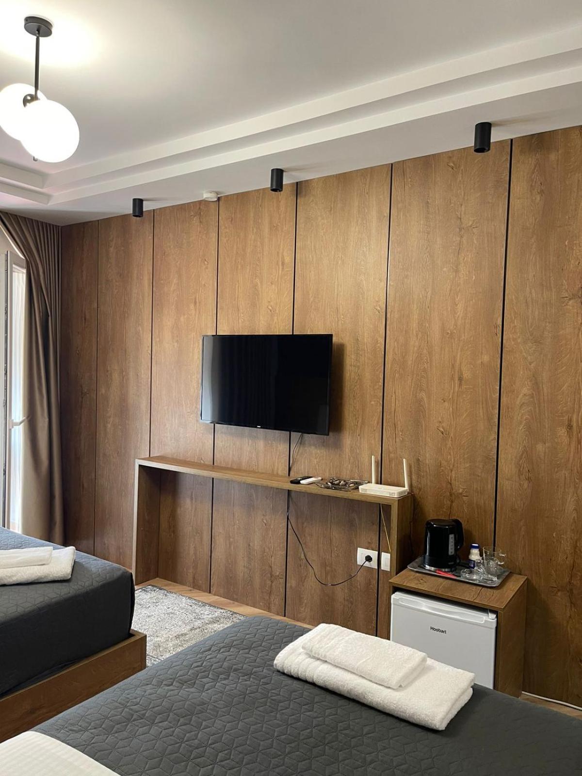 Your Apart Hotel Tirana Exterior photo